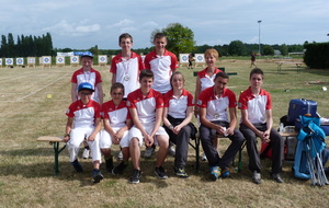 DEUX CHAMPIONS DE BOURGOGNE ET DEUX ARGENT.