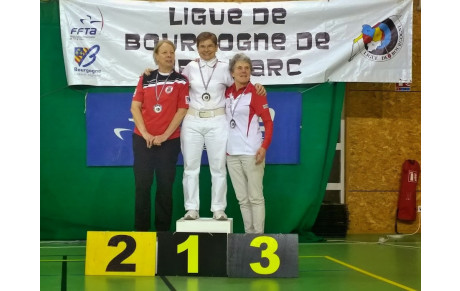 MICHELE MEDAILLE DE BRONZE AUX BOURGOGNE SALLE.