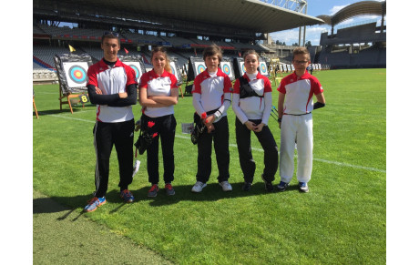 UN TOURNOI NATIONAL JEUNES RECORD.